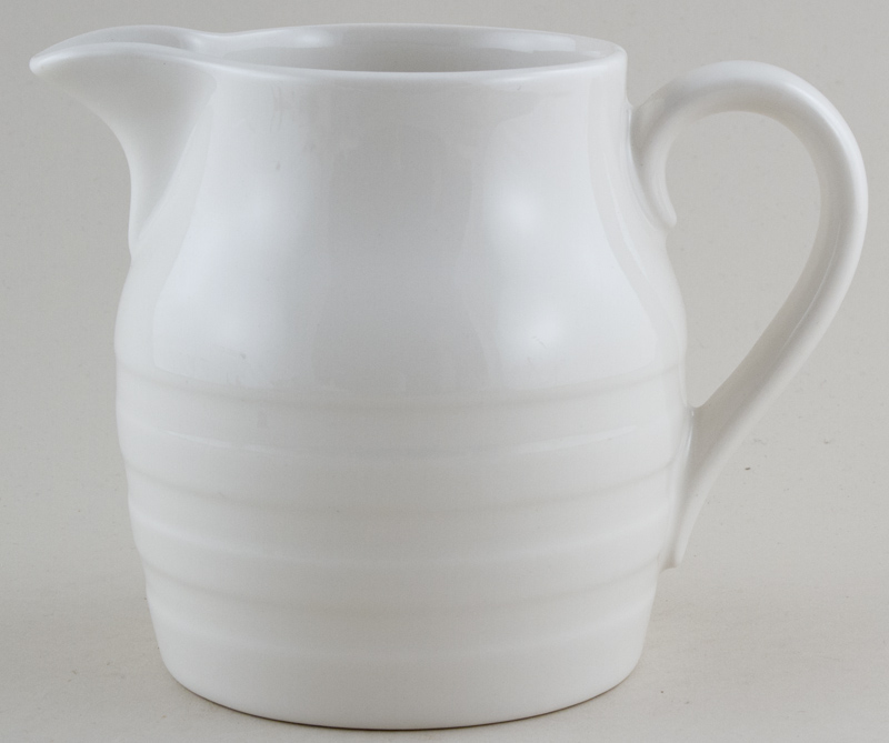 Jug Hooped Churn